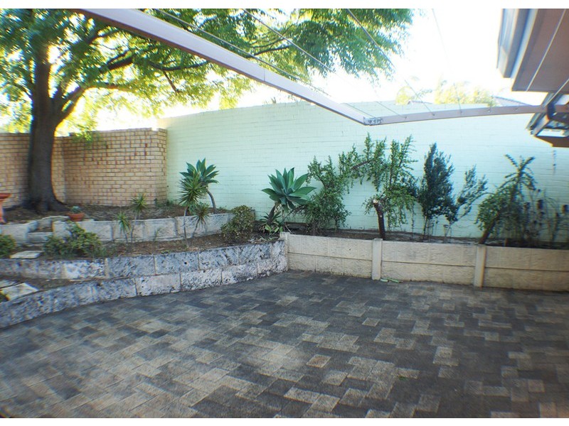 1/284 Grand Prom, Dianella WA 6059