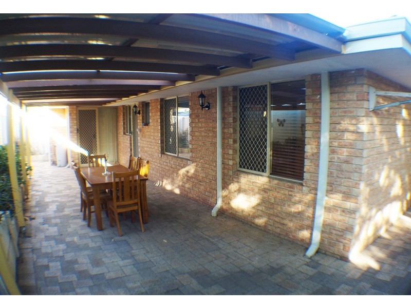 1/284 Grand Prom, Dianella WA 6059