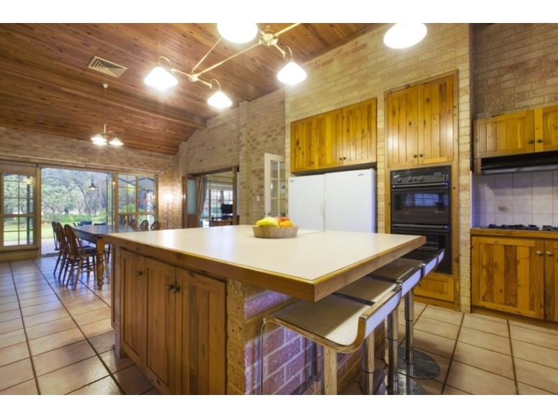 83 Fergusson Close, West Swan WA 6055