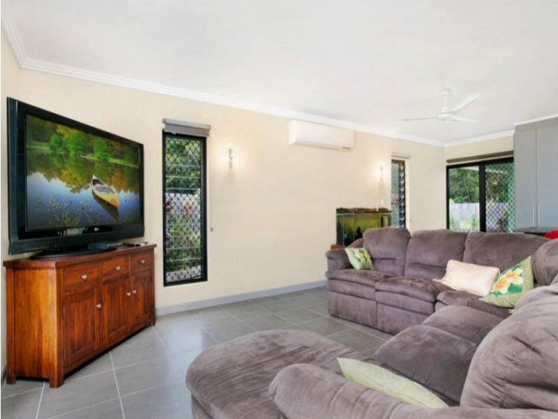 13 Mauro Close, Bentley Park QLD 4869