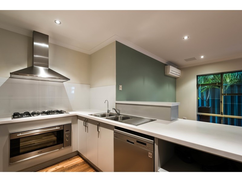 28A Chadwick Street, Hilton WA 6163
