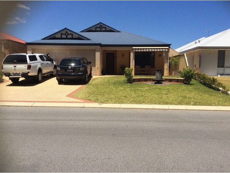 6 Greeson parkway, Secret Harbour WA 6173