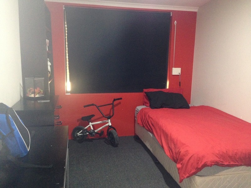 28 Kelang Rd, Wattle Grove WA 6107