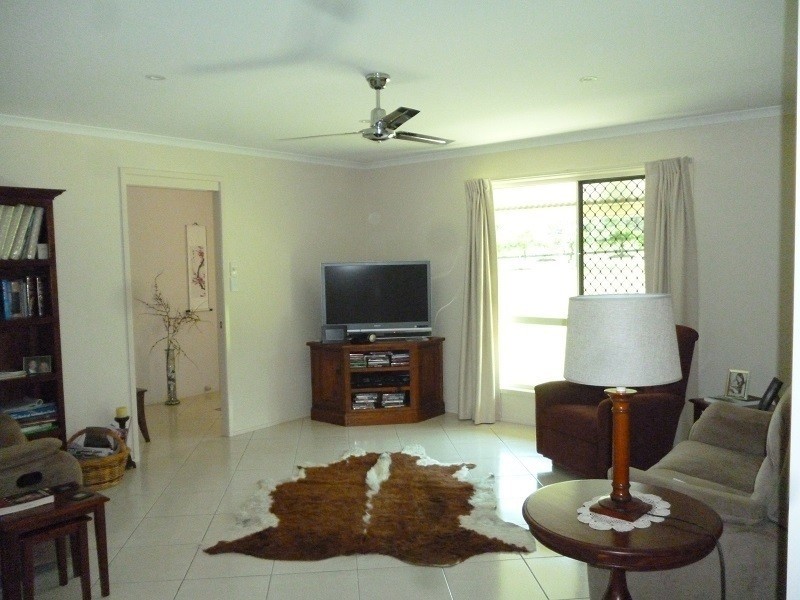 25 Burgess Road, Laidley Heights QLD 4341