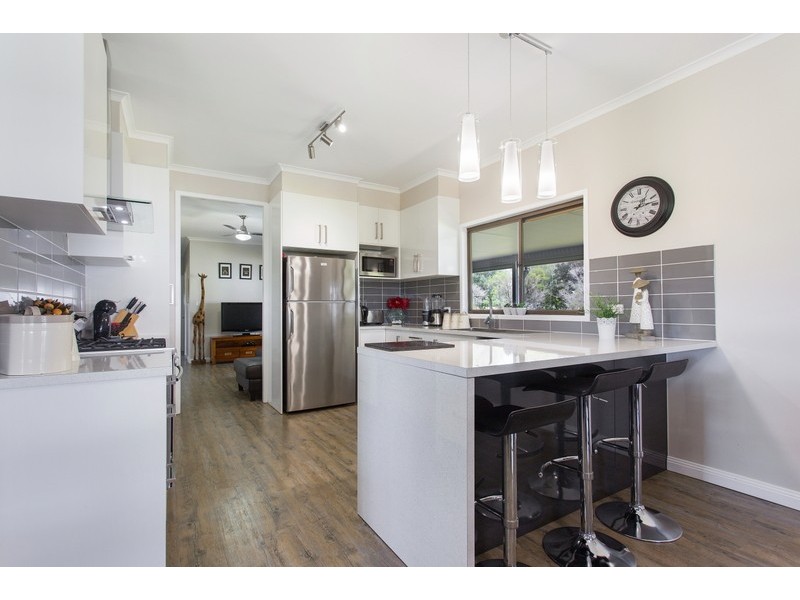 1455  Neurum Road, Mount Archer QLD 4514