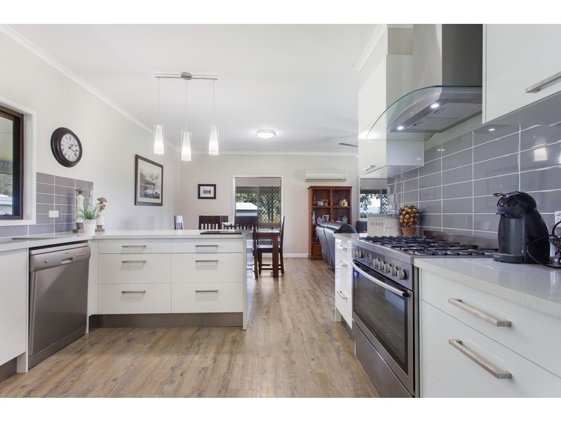 1455  Neurum Road, Mount Archer QLD 4514