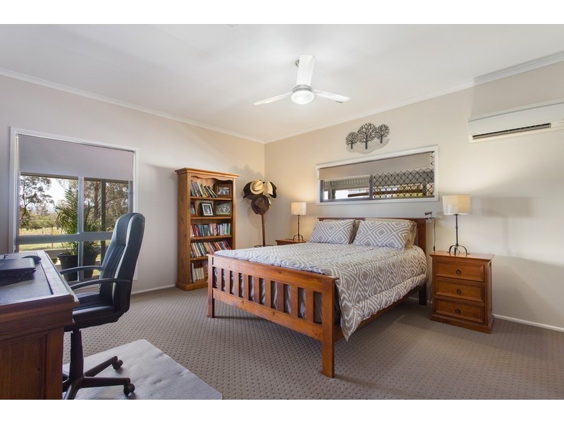 1455  Neurum Road, Mount Archer QLD 4514