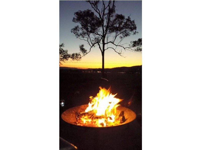 1455  Neurum Road, Mount Archer QLD 4514