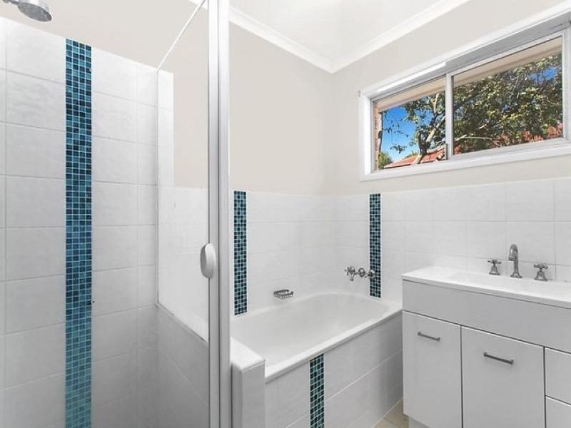 10 Donatello Street, Fig Tree Pocket QLD 4069