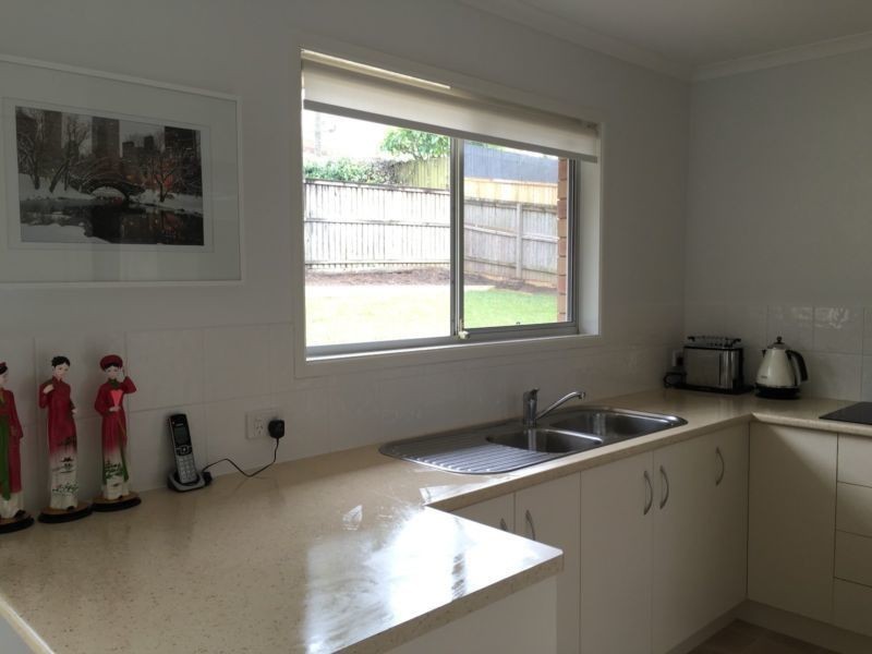 10 Donatello Street, Fig Tree Pocket QLD 4069