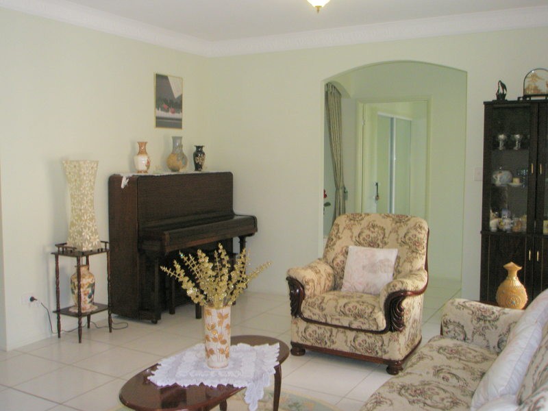 12 Slater Avenue, Lawnton QLD 4501