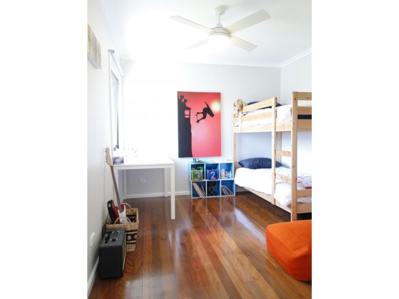 6 Dalkeith street, Chermside West QLD 4032