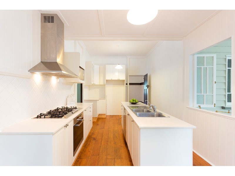 25 Devon Street, Annerley QLD 4103