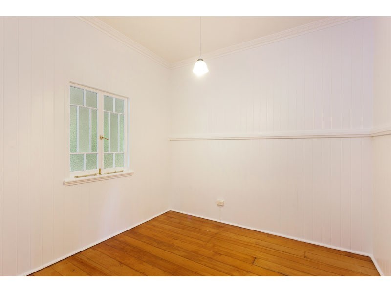 25 Devon Street, Annerley QLD 4103