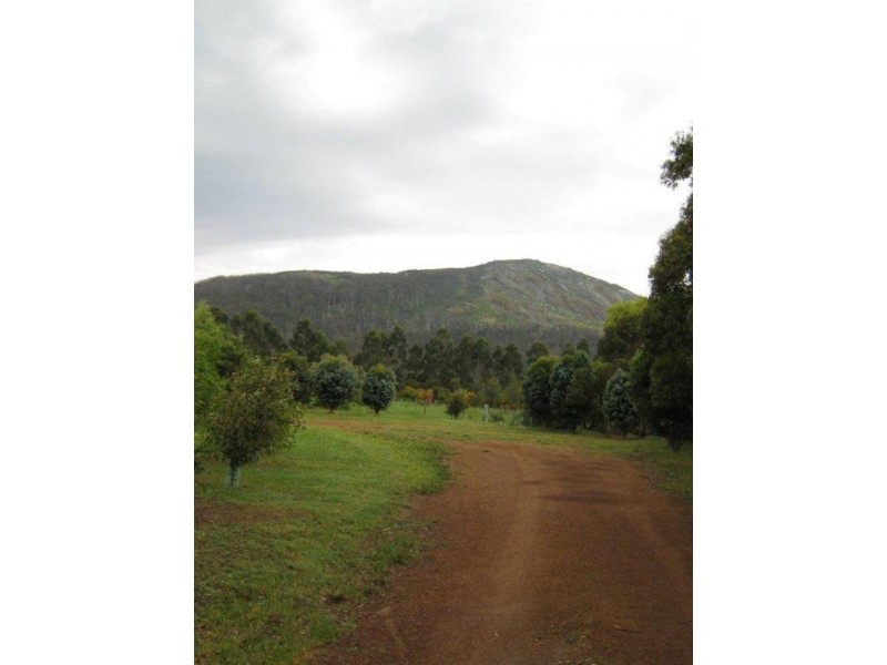 1084 Millinup Road, Porongurup WA 6324