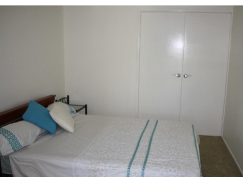 34 Kawana Street, Alexandra Headland QLD 4572