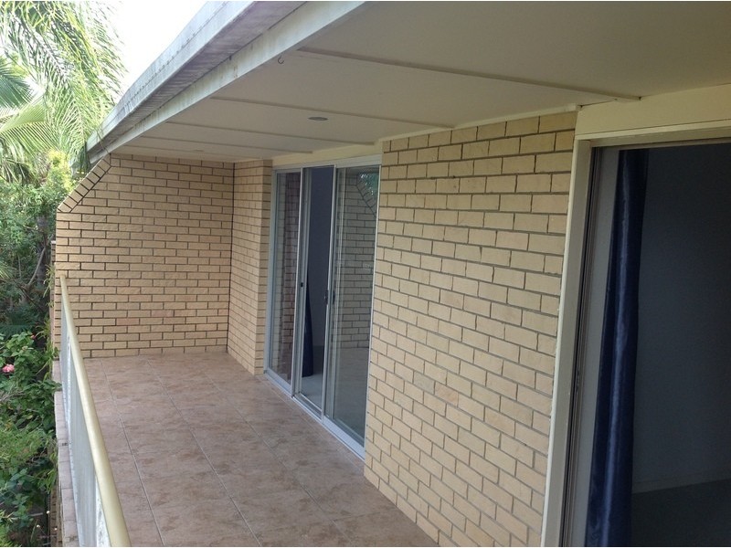 5 Angie court, Mermaid Waters QLD 4218