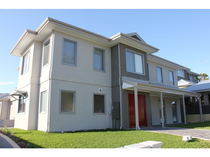 1/17 Leichardt Street, St James WA 6102