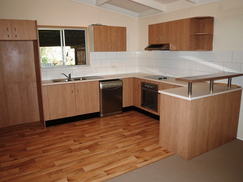 28 John St, Caboolture South QLD 4510