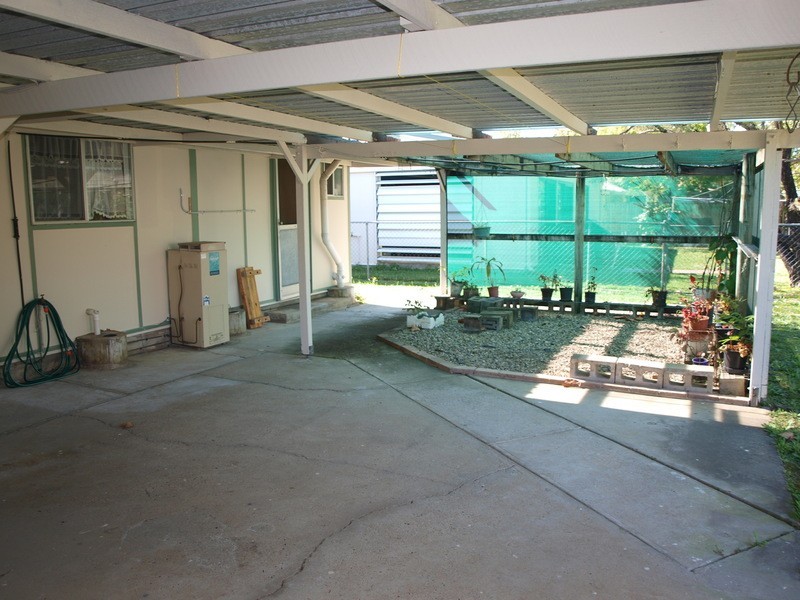 28 John St, Caboolture South QLD 4510