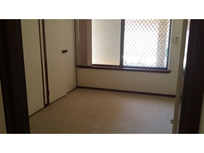 7A Cotton Cr, Bull Creek WA 6149