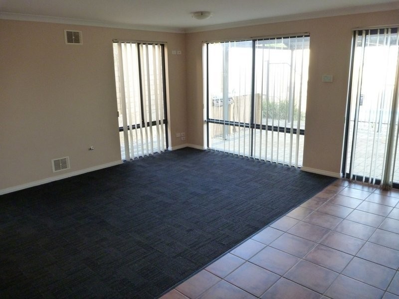 45 Lautoka Rise, Mindarie WA 6030