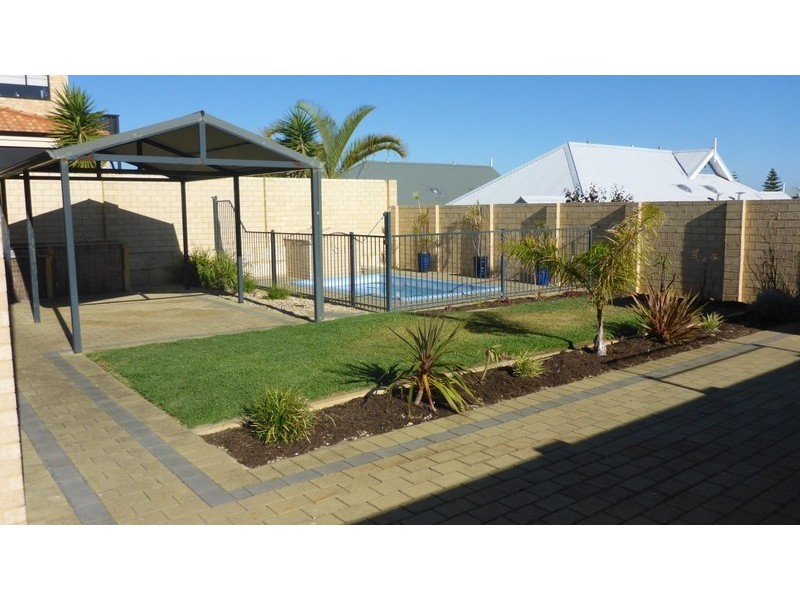 45 Lautoka Rise, Mindarie WA 6030