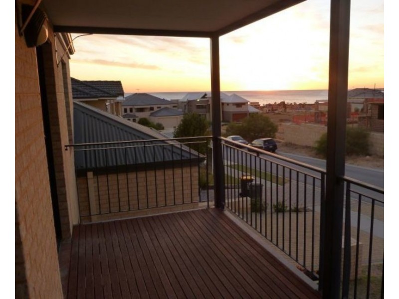 45 Lautoka Rise, Mindarie WA 6030