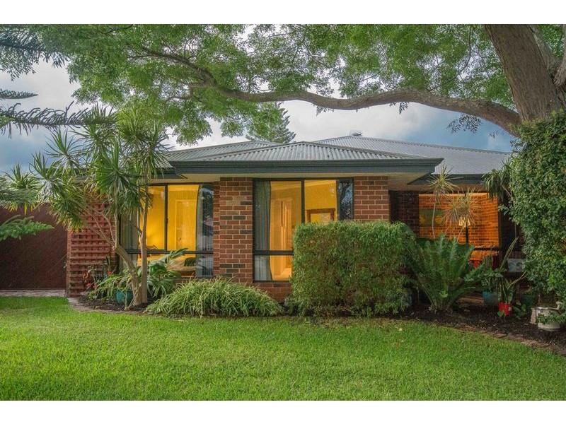 11 Klem Ave, Redcliffe WA 6104