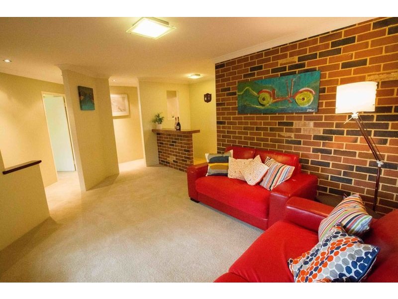 11 Klem Ave, Redcliffe WA 6104