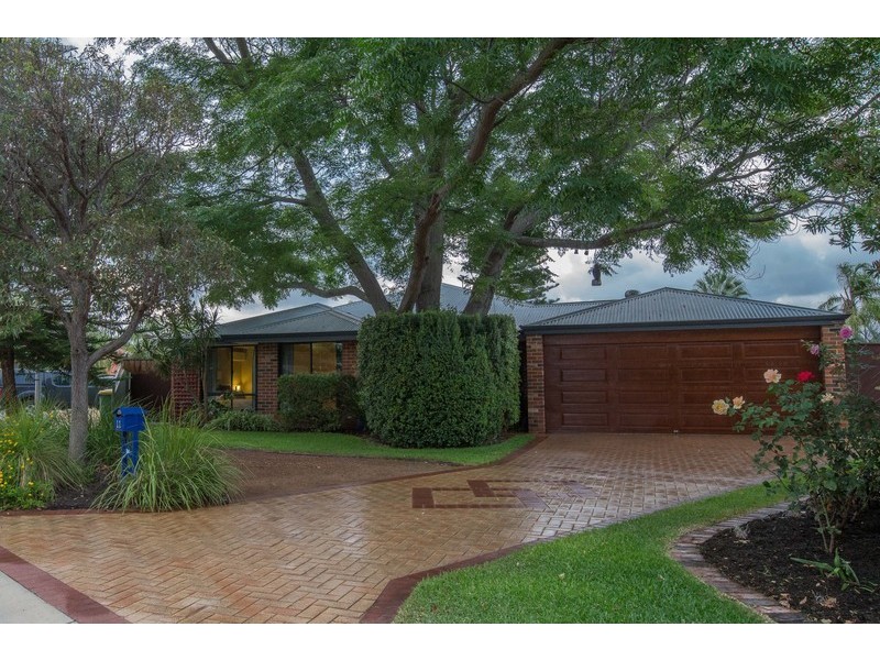 11 Klem Ave, Redcliffe WA 6104