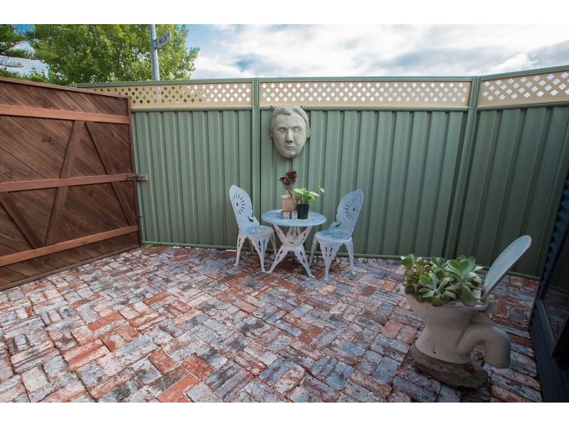 11 Klem Ave, Redcliffe WA 6104