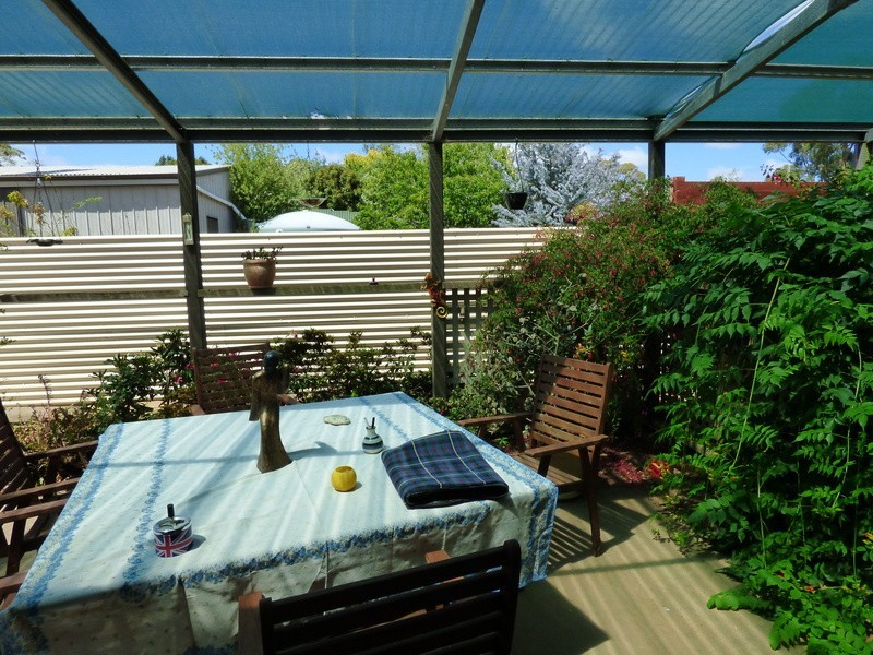 6 Houston Street, Daylesford VIC 3460