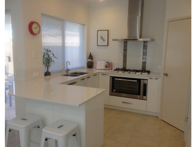 330 Banrock Drive, Ellenbrook WA 6069