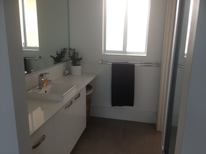 330 Banrock Drive, Ellenbrook WA 6069