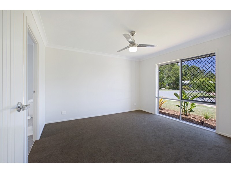 1 & 2 / 2 Crows Ash Place, Kuluin QLD 4558