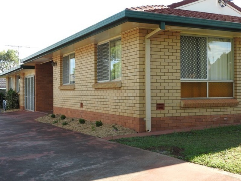 1/234 Alderley Street, Centenary Heights QLD 4350