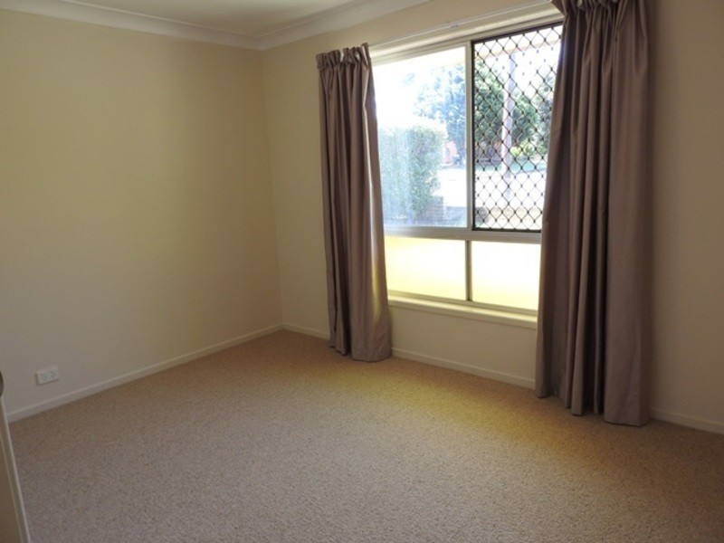 1/234 Alderley Street, Centenary Heights QLD 4350