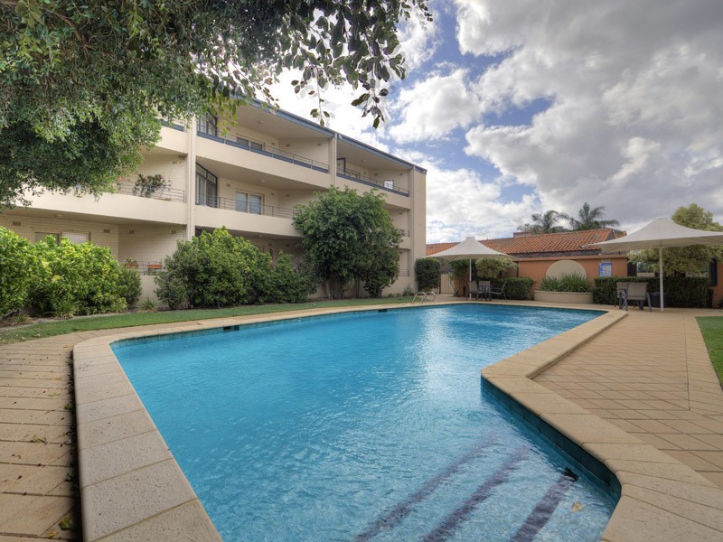 10/6 Kintail Road, Applecross WA 6153