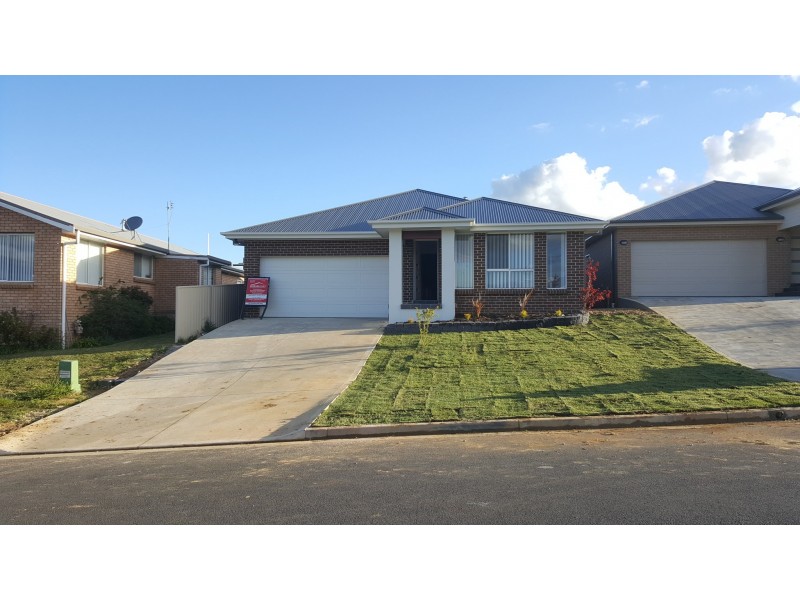 9 Glasson Dr, Orange NSW 2800
