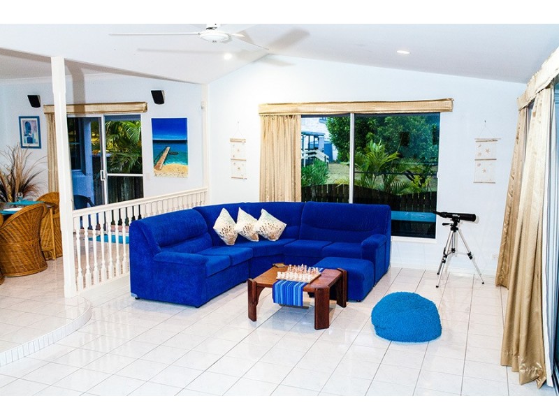 219 Boronia Dr, Poona QLD 4650