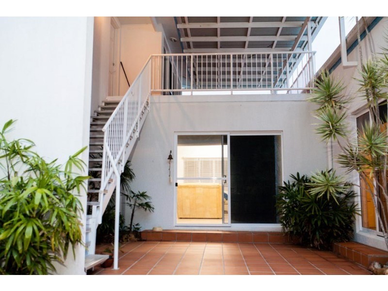 219 Boronia Dr, Poona QLD 4650