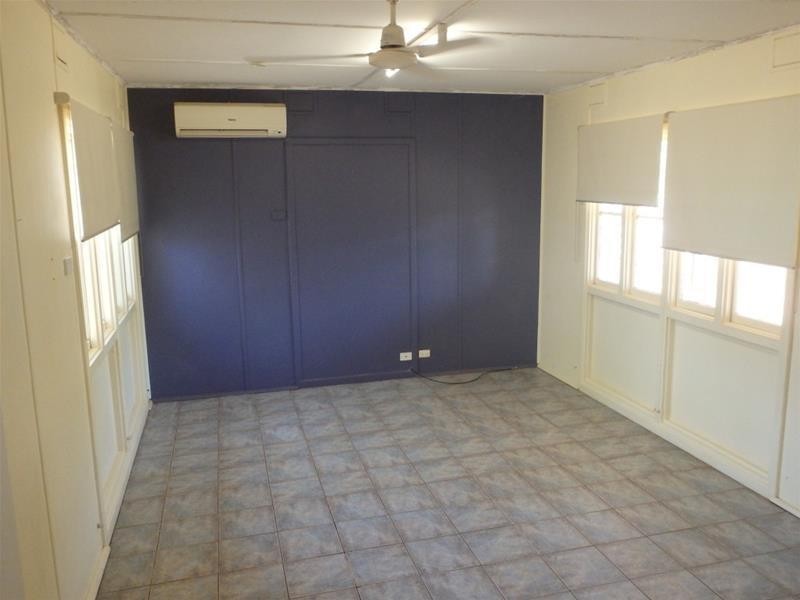 32 Roberts St, South Hedland WA 6722