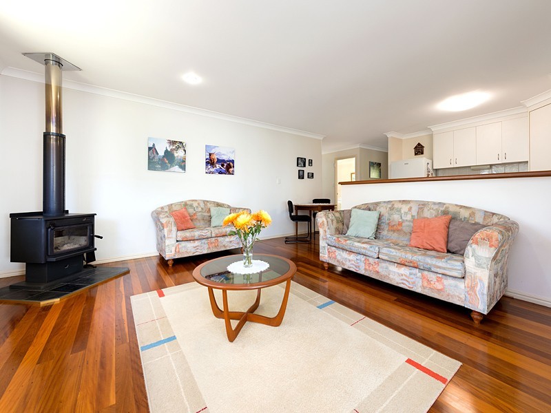 31 Boondooma Circuit, Albany Creek QLD 4035