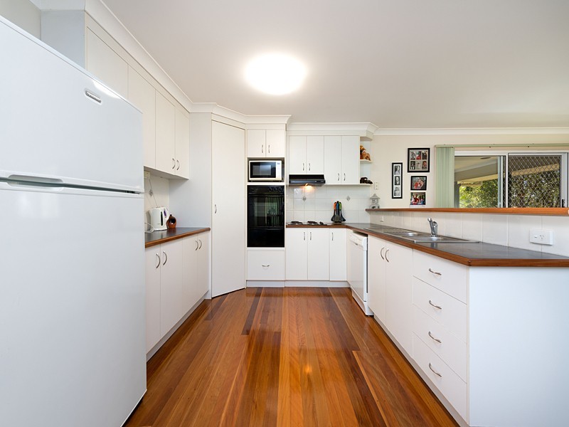 31 Boondooma Circuit, Albany Creek QLD 4035