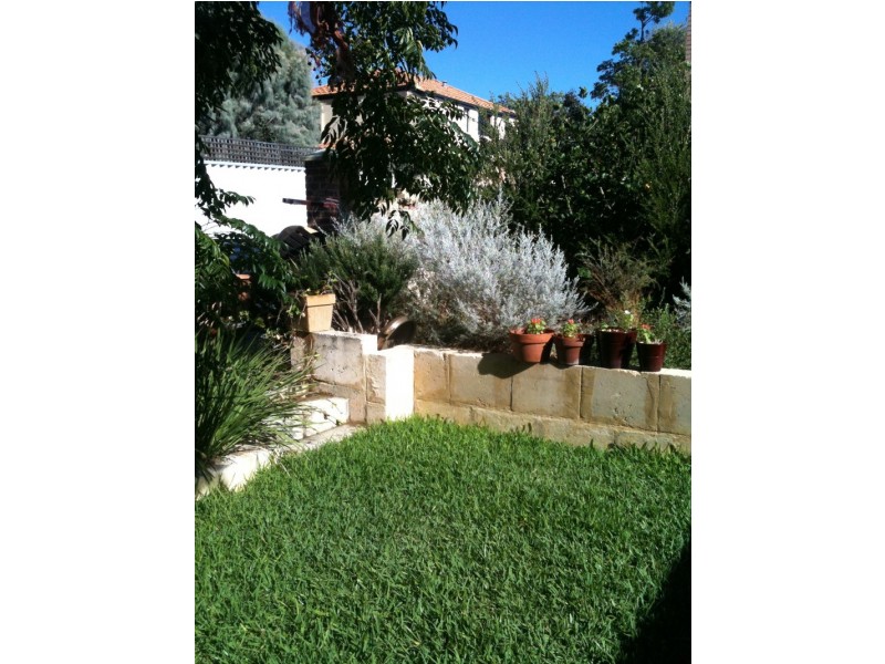 231  Scarborough Beach Rd, Doubleview WA 6018