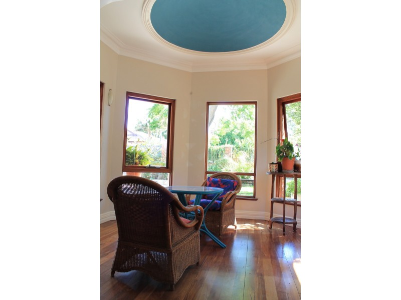 231  Scarborough Beach Rd, Doubleview WA 6018