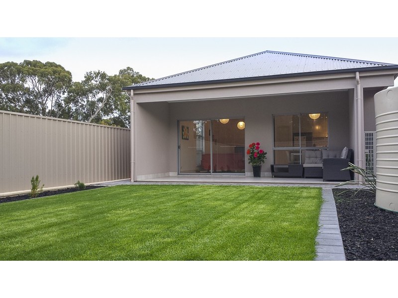 16 Day Street, Sturt SA 5047