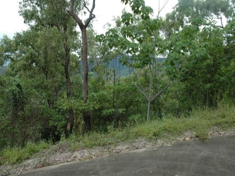 Lot 998 Captain Cook Highway, Clifton Beach QLD 4879