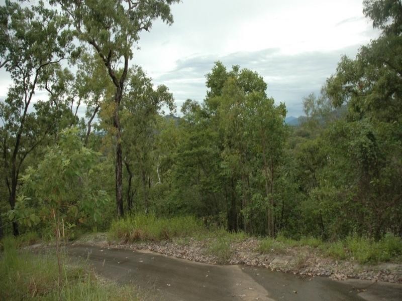 Lot 998 Captain Cook Highway, Clifton Beach QLD 4879